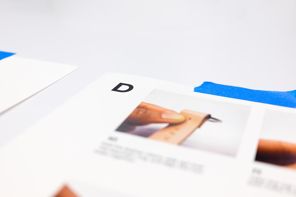 A pair of scissors cutting through paper, representing splitting a PDF file into parts